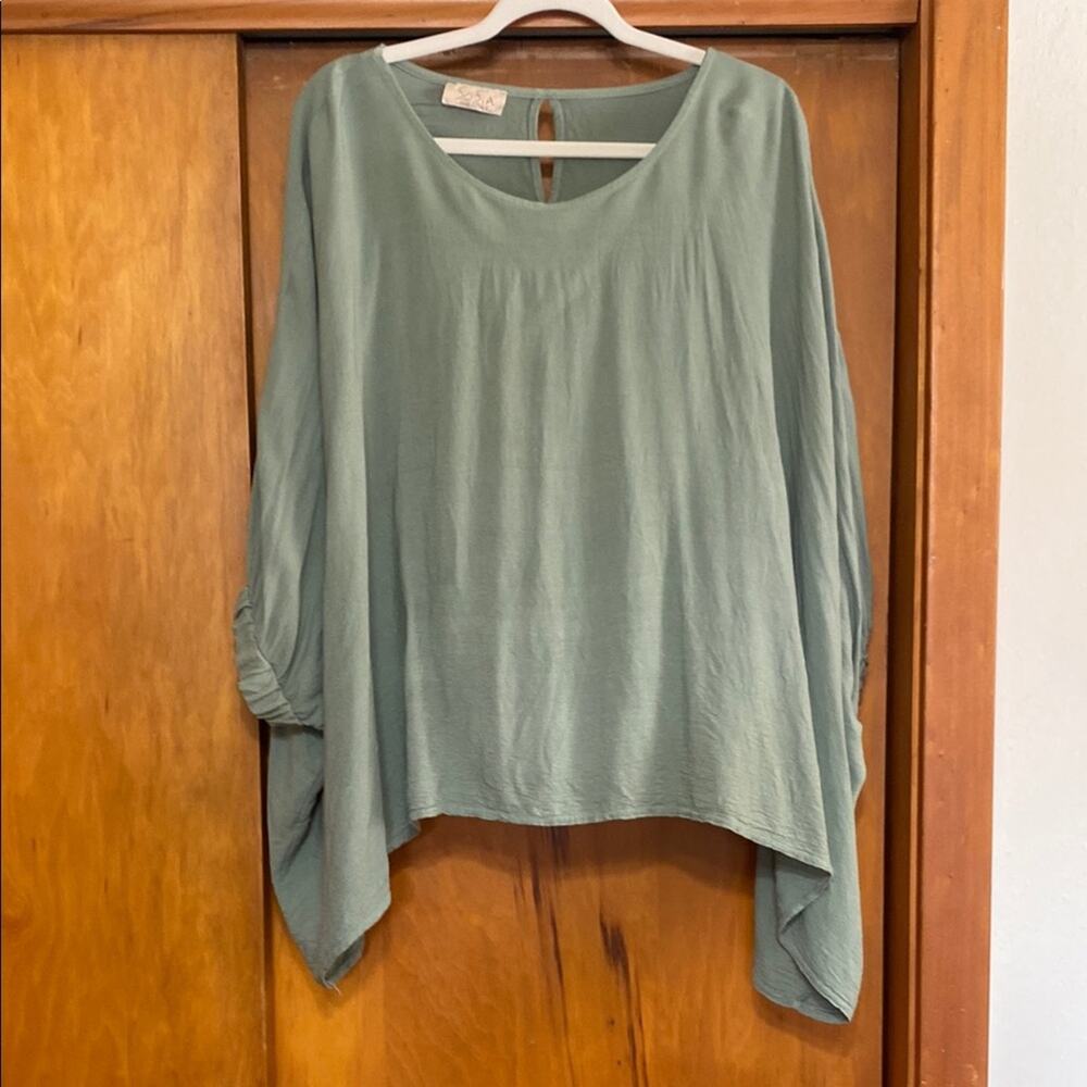 Sofia Made in Italy Olive Green Bat Wing Short Sleeve Tunic Viscose Lightweight